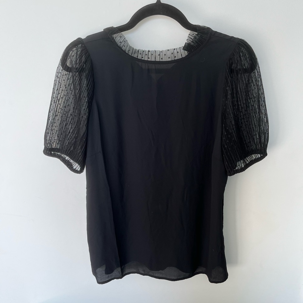 RW&CO black lace sleeve blouse, nwt